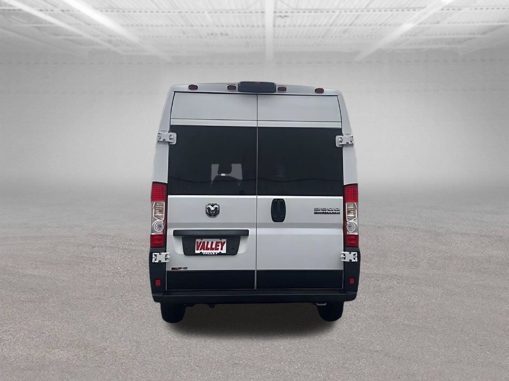 Used 2024 RAM ProMaster 2500 FWD image 6