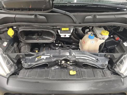 Used 2024 RAM ProMaster 2500 w/ Convenience Group FWD image 13