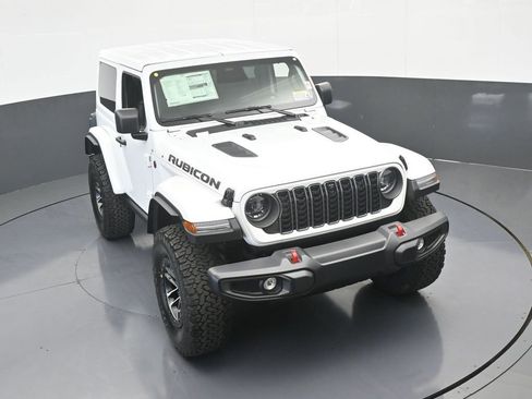 New 2025 Jeep Wrangler Rubicon w/ Xtreme 35 Tire Package image 45
