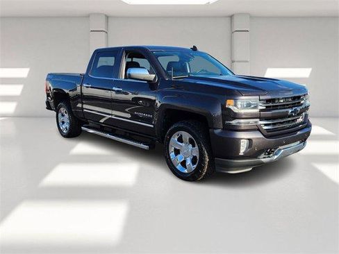 Used 2016 Chevrolet Silverado 1500 LTZ w/ LTZ Plus Package image 7