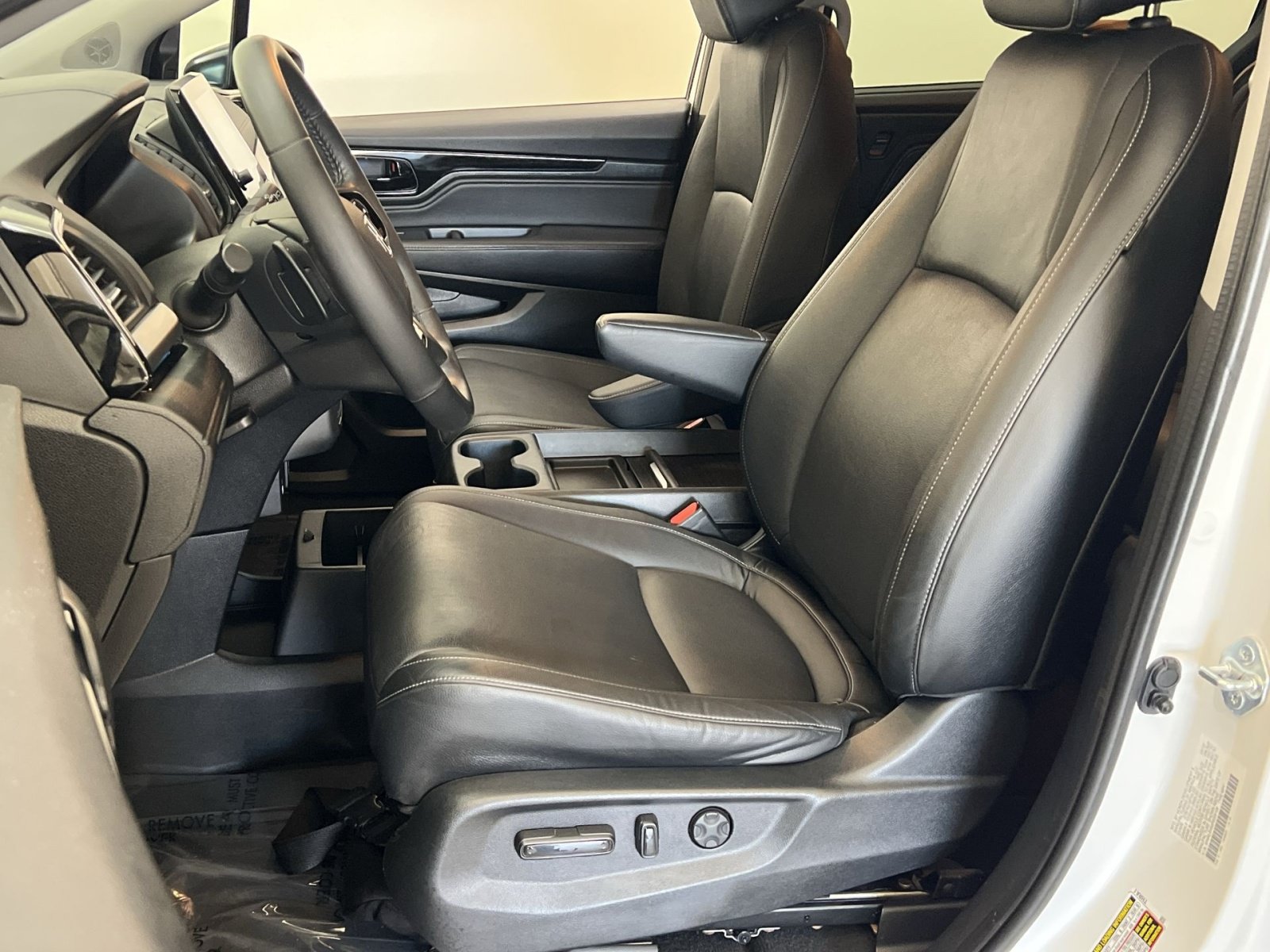 Used 2023 Honda Odyssey Touring image 12