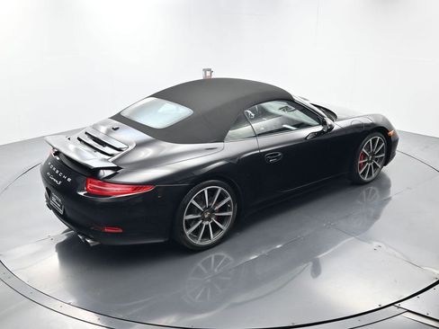Used 2015 Porsche 911 Carrera S image 39