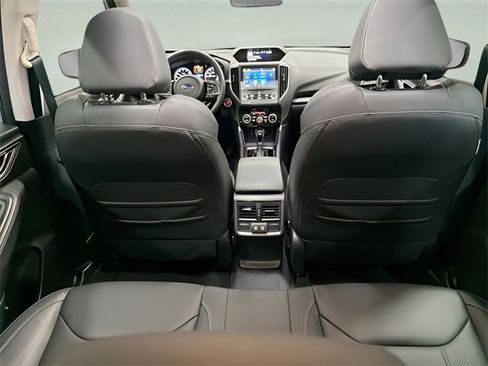 Used 2021 Subaru Forester Limited image 38