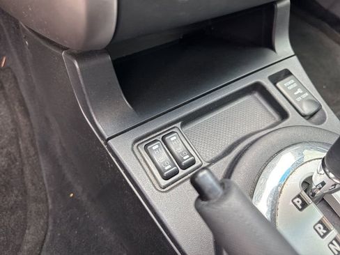 Used 2007 Mitsubishi Galant Ralliart FWD image 19