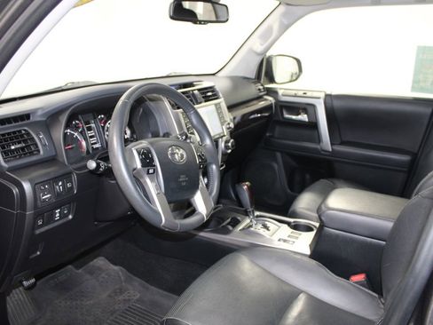 Used 2022 Toyota 4Runner Limited image 23