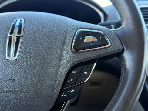 Used 2016 Lincoln MKX Reserve w/ Climate Package AWD/4WD image 32