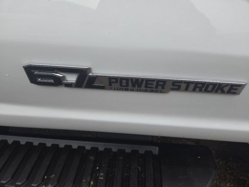 Used 2024 Ford F250 XLT w/ FX4 Off-Road Package image 5