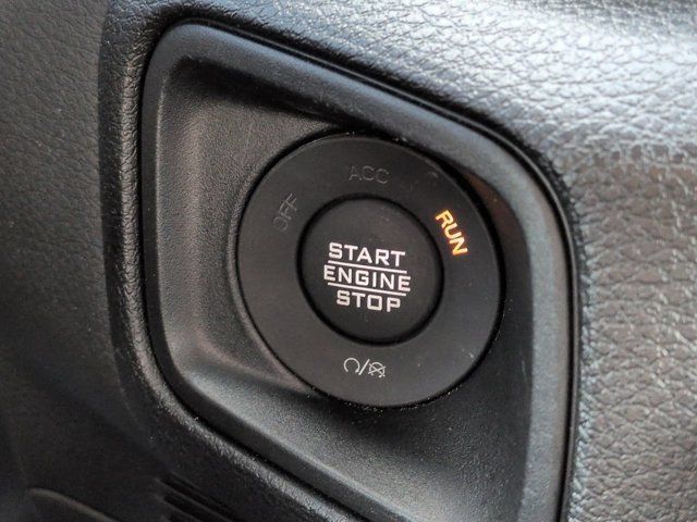 Used 2025 Jeep Wrangler Sport AWD/4WD image 22