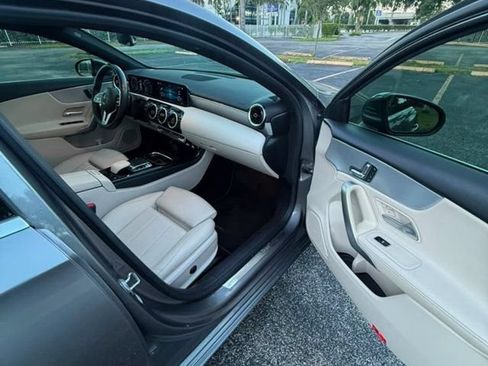 Used 2020 Mercedes-Benz A 220 image 12