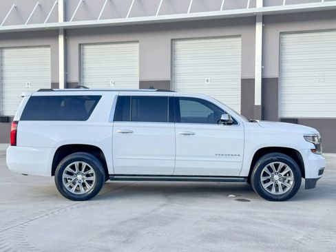 Used 2020 Chevrolet Suburban Premier w/ Max Trailering Package AWD/4WD image 2