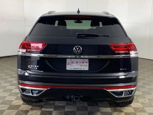 Used 2023 Volkswagen Atlas Cross Sport SEL Premium R-Line AWD/4WD image 13