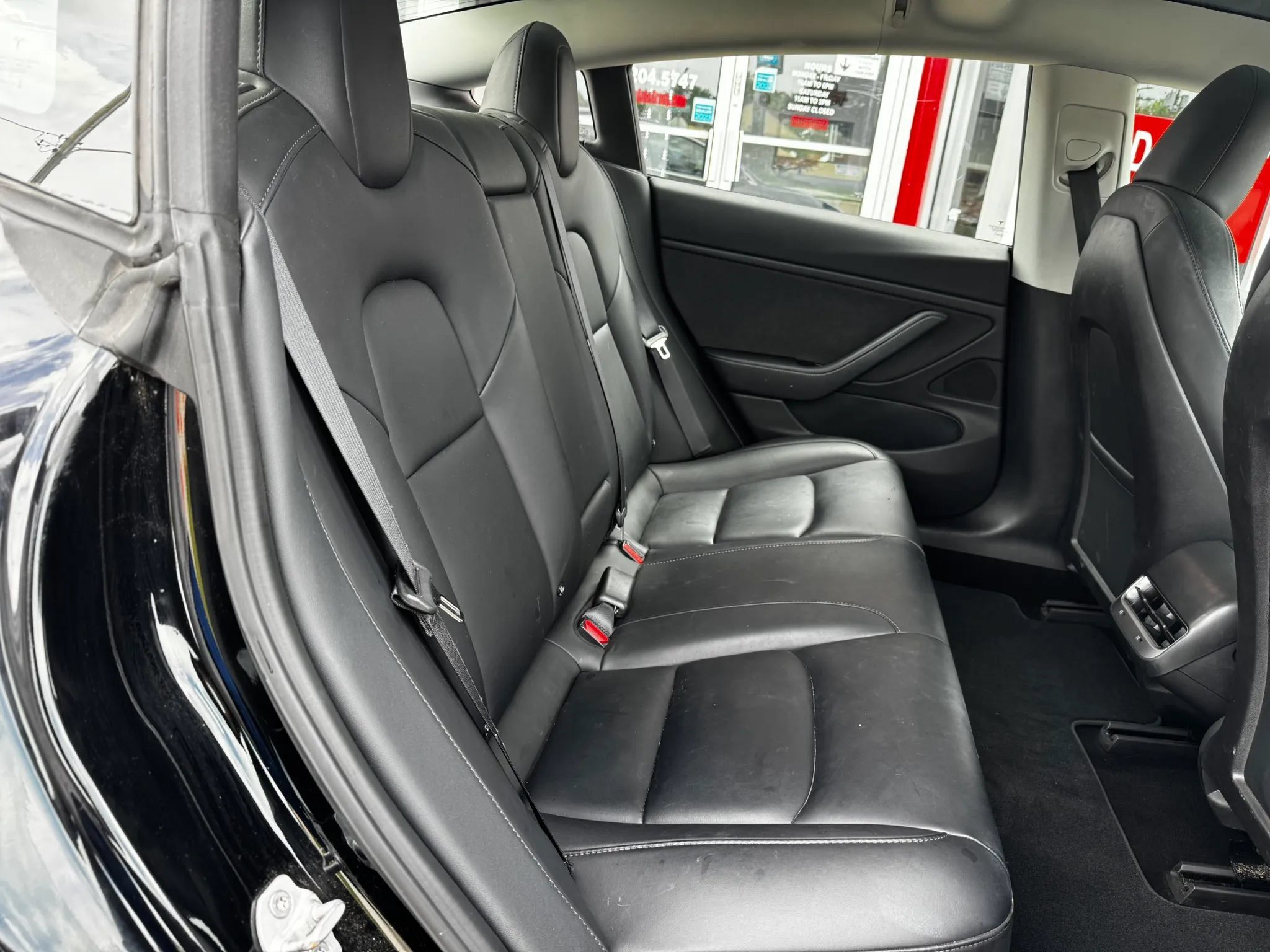 Used 2018 Tesla Model 3 Long Range AWD/4WD image 11