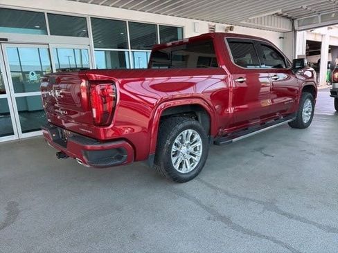 Used 2023 GMC Sierra 1500 Denali w/ Technology Package AWD/4WD image 12