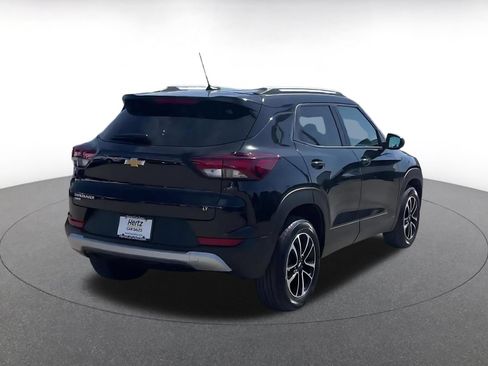 Used 2025 Chevrolet TrailBlazer LT w/ Driver Confidence Package AWD/4WD image 14
