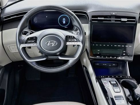 Certified 2023 Hyundai Tucson Limited AWD/4WD image 26