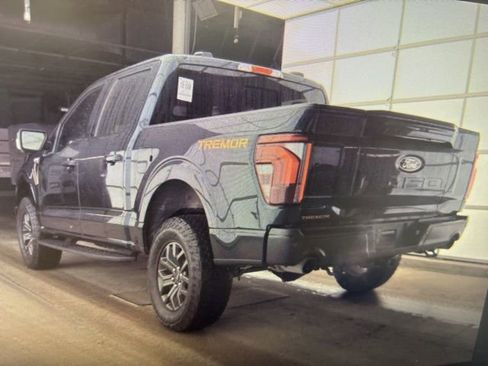 Used 2025 Ford F150 Tremor w/ Equipment Group 402A High AWD/4WD image 17