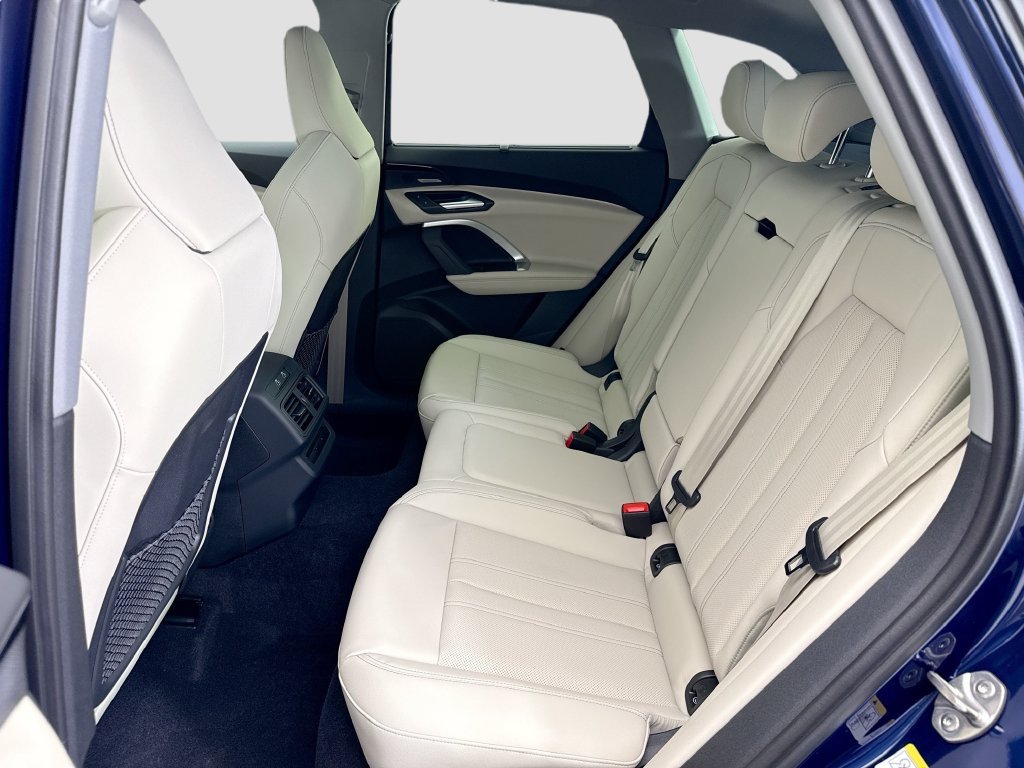 Certified 2025 Audi Q5 Premium Plus w/ Premium Plus AWD/4WD image 20