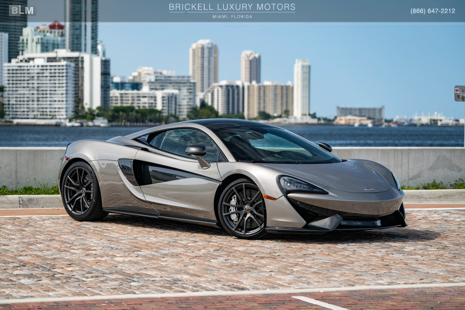 Used 2018 McLaren 570S Coupe RWD image 13