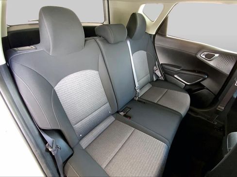 Used 2020 Kia Soul S FWD image 20