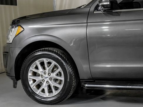 Used 2021 Ford Expedition XLT RWD image 12