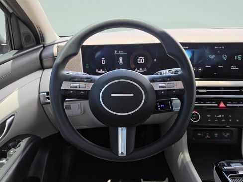 New 2026 Hyundai Tucson Blue SE AWD/4WD image 16