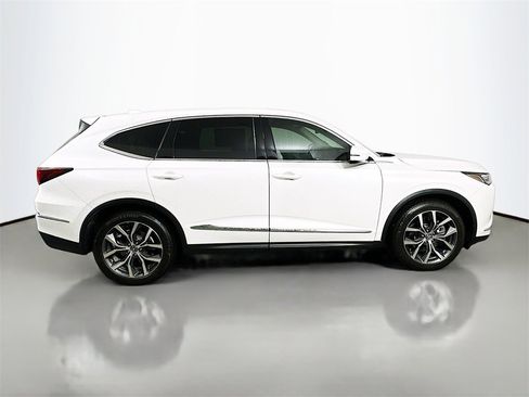 Used 2023 Acura MDX Technology image 7