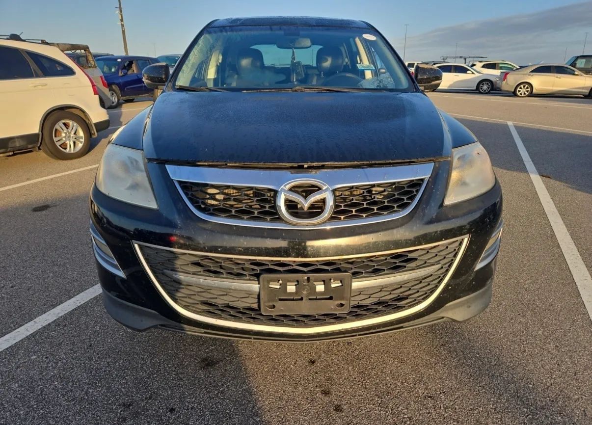 Used 2010 MAZDA CX-9 Grand Touring w/ Moonroof & Bose Audio Pkg FWD image 6