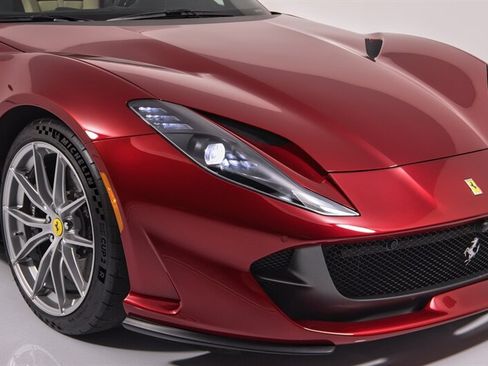 Used 2021 Ferrari 812 GTS RWD image 39