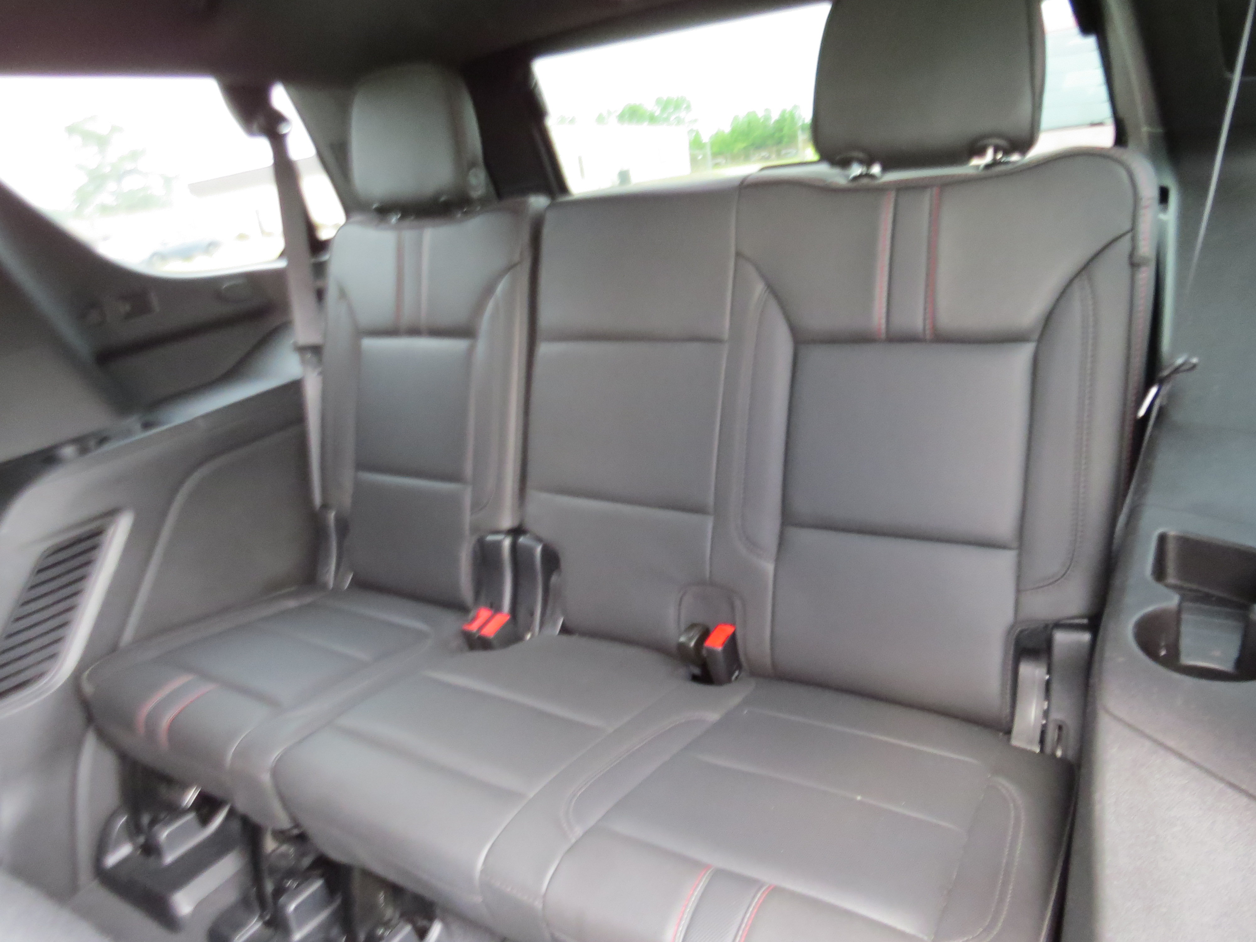 Used 2023 Chevrolet Tahoe RST AWD/4WD image 17