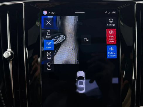 Used 2023 Volvo S60 T8 Plus image 43