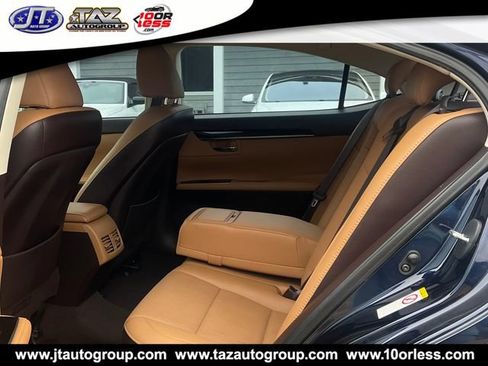 Used 2016 Lexus ES 350 w/ Premium Package w/Wood Trim FWD image 13