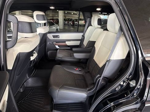 Used 2024 Toyota Sequoia Capstone AWD/4WD image 4