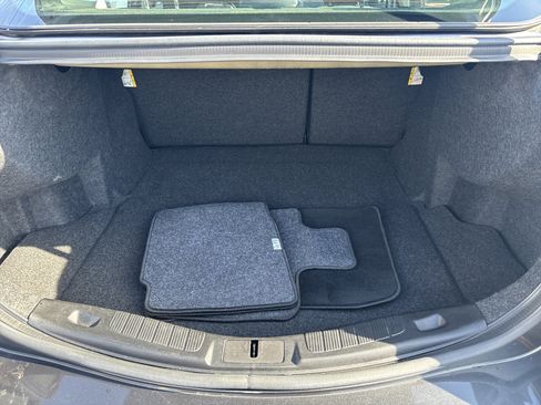 Used 2017 Ford Fusion SE image 6