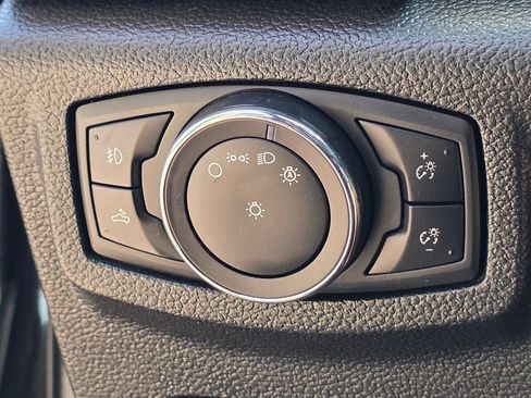 Used 2020 Ford F150 XLT w/ Equipment Group 302A Luxury AWD/4WD image 51