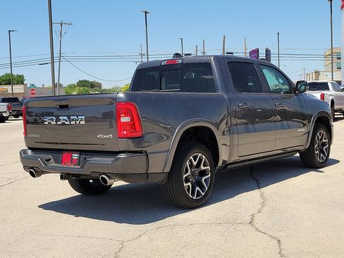 Used 2026 RAM 1500 Laramie AWD/4WD image 4