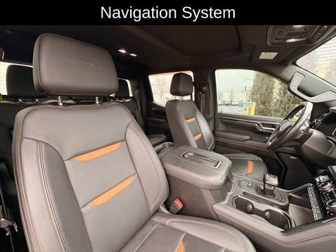 Used 2022 GMC Sierra 1500 AT4 w/ Technology Package image 18