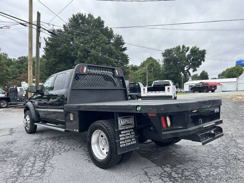 Used 2015 RAM 4500 Tradesman w/ Chrome Appearance Group AWD/4WD image 9