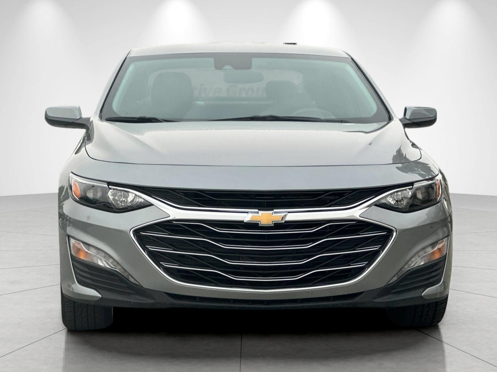 Used 2025 Chevrolet Malibu LT FWD image 8