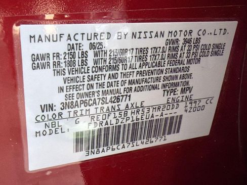 Used 2025 Nissan Kicks SV FWD image 18
