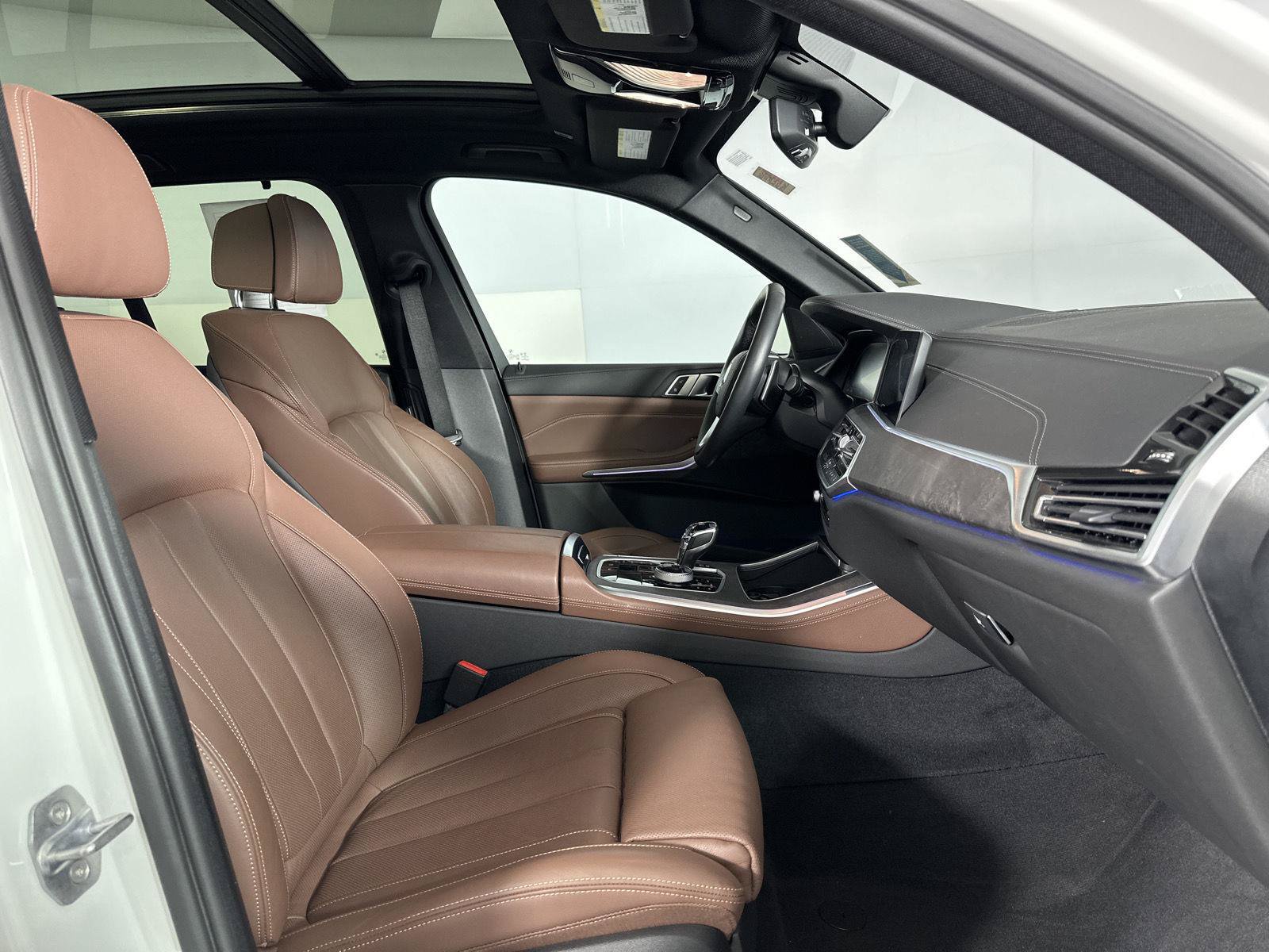 Used 2020 BMW X5 xDrive40i w/ Premium Package AWD/4WD image 30