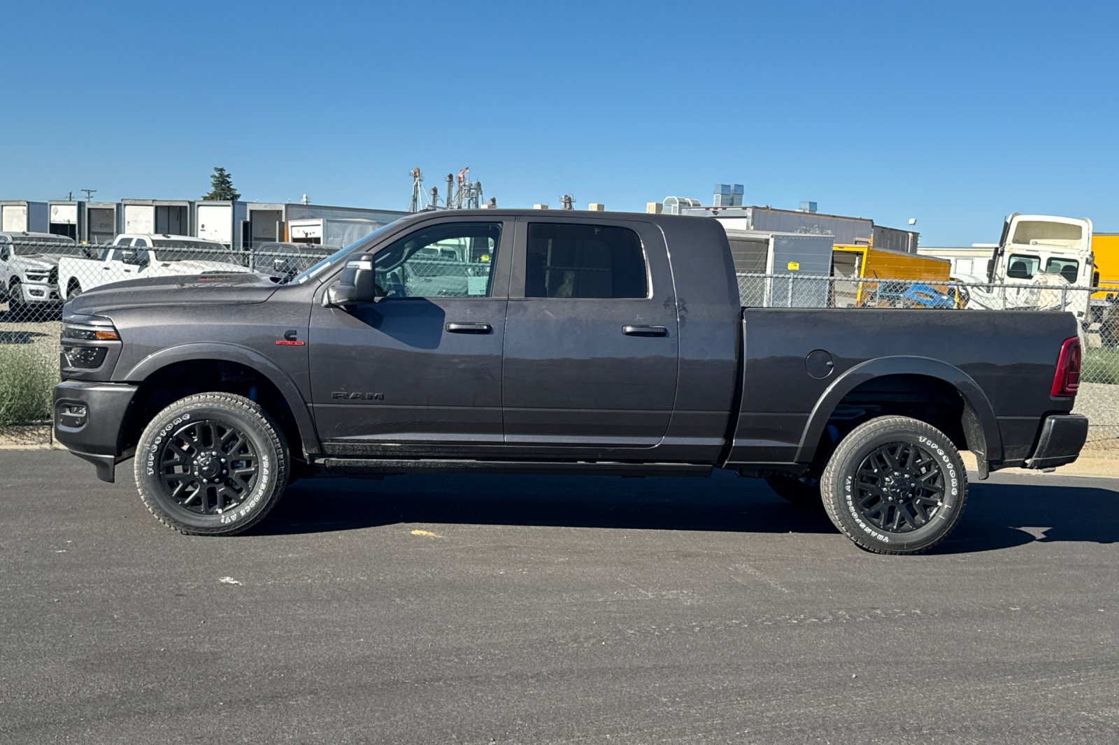 New 2026 RAM 2500 Limited AWD/4WD image 6