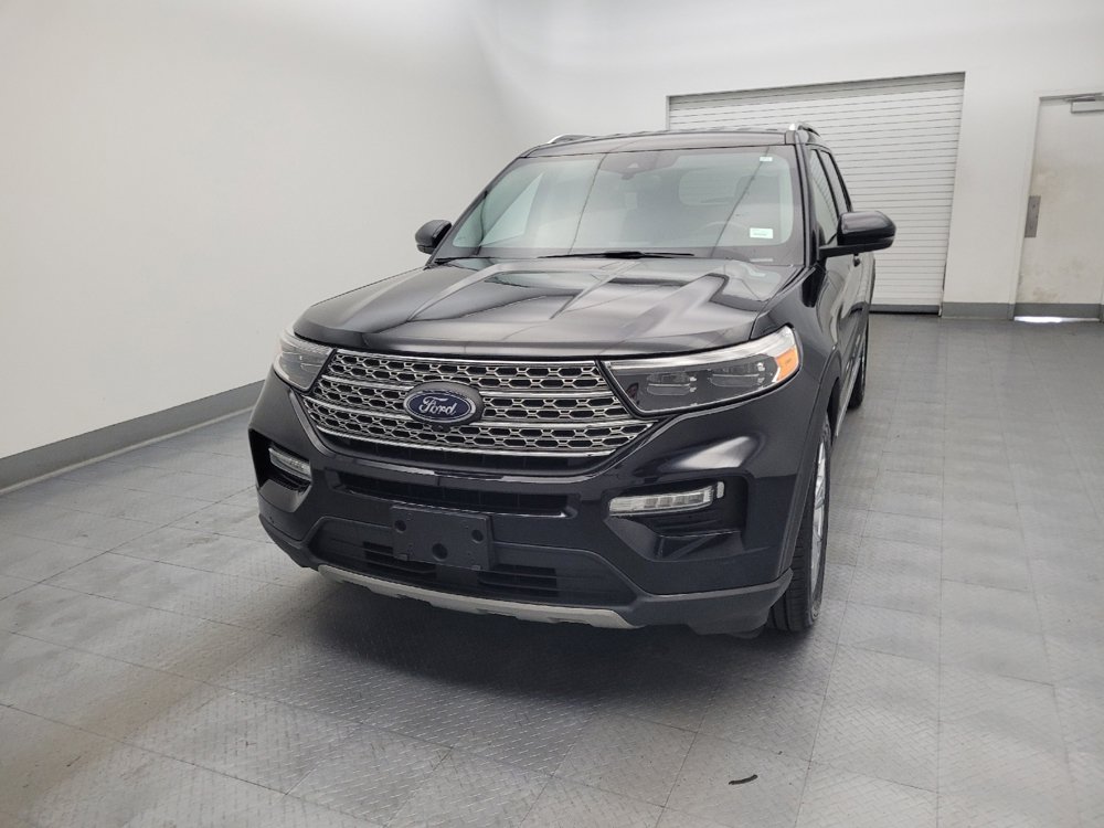 Used 2021 Ford Explorer Limited w/ Equipment Group 301A AWD/4WD image 15