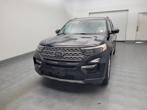Used 2021 Ford Explorer Limited w/ Equipment Group 301A AWD/4WD image 15