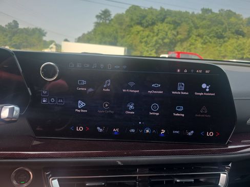 Used 2024 Chevrolet Traverse Z71 AWD/4WD image 18