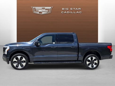 Used 2022 Ford F150 Lightning Platinum AWD/4WD image 2