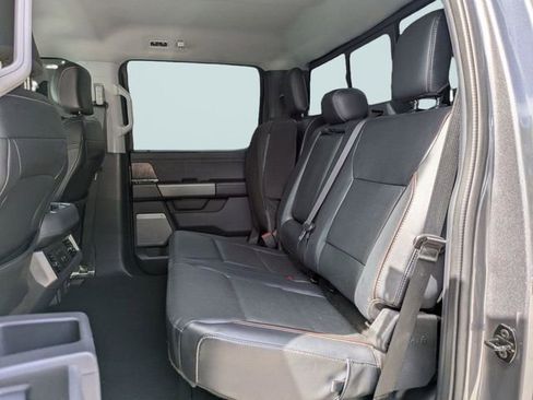 Used 2023 Ford F350 Lariat w/ Lariat Ultimate Package image 14