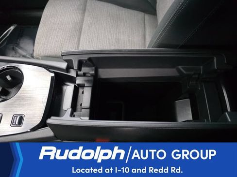 Used 2022 Nissan Rogue SV FWD image 25