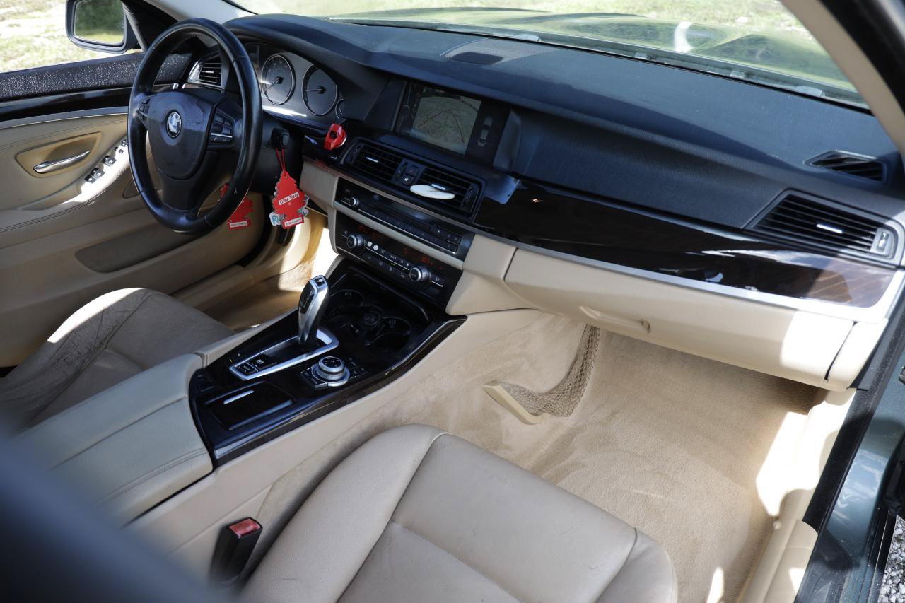 Used 2011 BMW 528i Sedan RWD image 18