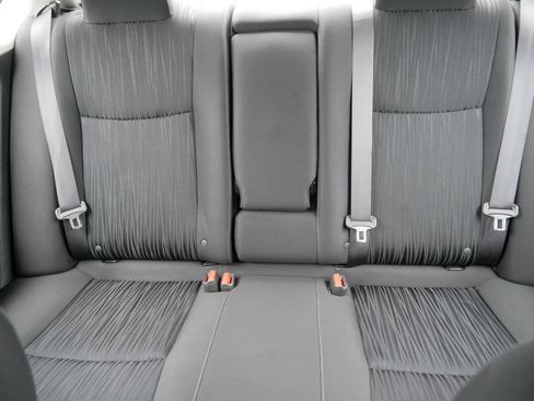 Used 2019 Nissan Sentra SV w/ All Weather Package FWD image 13