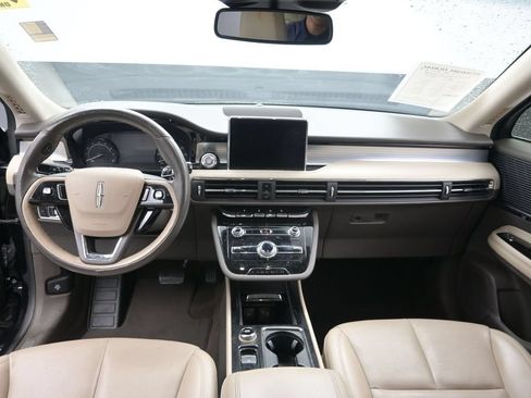 Used 2021 Lincoln Corsair AWD w/ Equipment Group 101A image 16